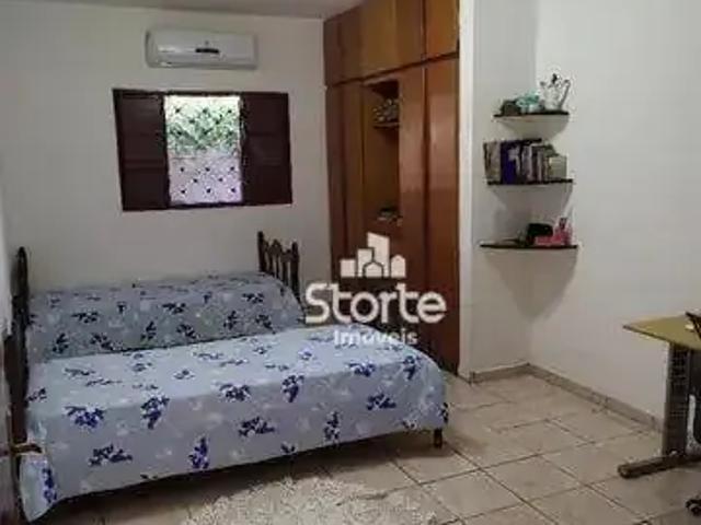 Casa / Sobrado para Venda em Uberlândia/MG Pacaembu 3 Quartos