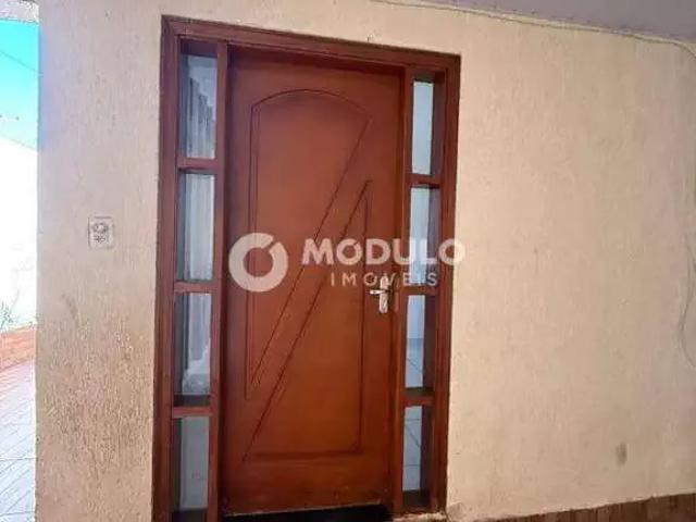 Casa / Sobrado para Venda em Uberlândia/MG Pacaembu 4 Quartos