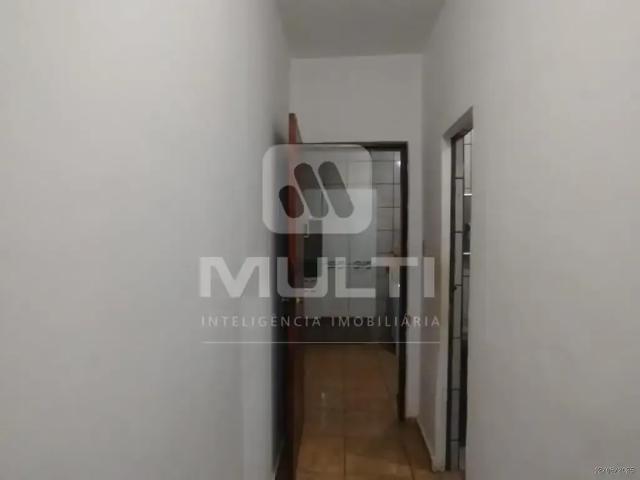 Casa / Sobrado para Venda em Uberlândia/MG Parque São Jorge I 3 Quartos
