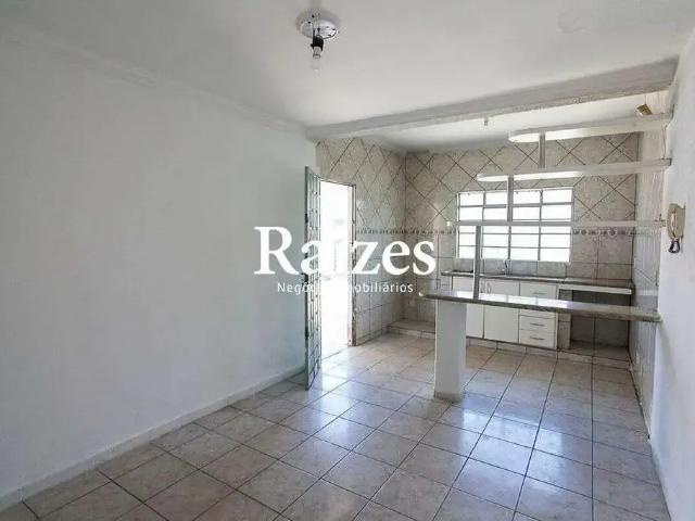 Casa / Sobrado para Venda em Uberlândia/MG Planalto 3 Quartos