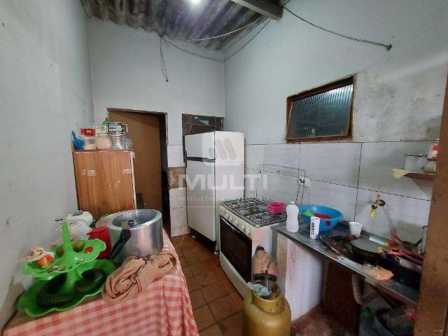 Casa / Sobrado para Venda em Uberlândia/MG Planalto 2 Quartos