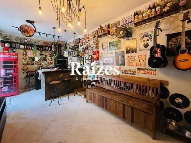 Casa / Sobrado para Venda em Uberlândia/MG Presidente Roosevelt 3 Quartos