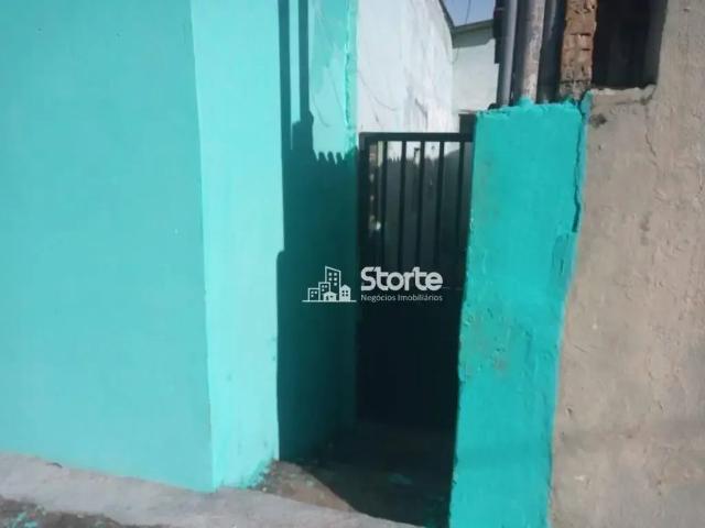 Casa / Sobrado para Venda em Uberlândia/MG Presidente Roosevelt 3 Quartos