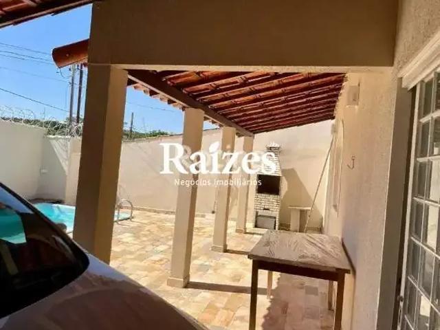 Casa / Sobrado para Venda em Uberlândia/MG Residencial Gramado 3 Quartos