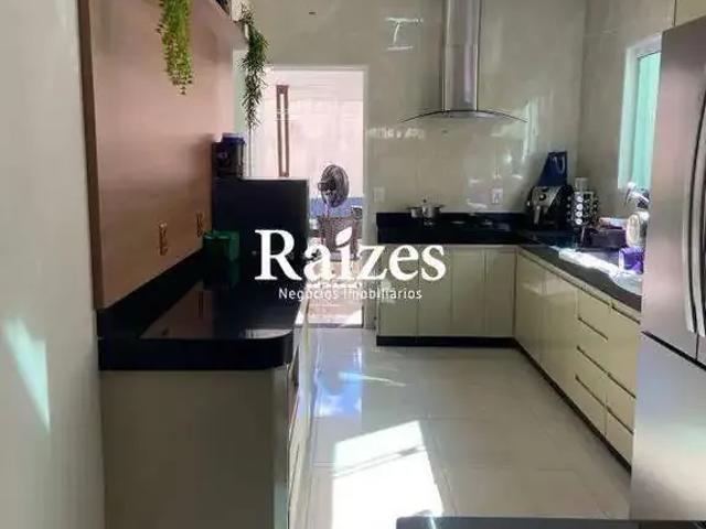 Casa / Sobrado para Venda em Uberlândia/MG Residencial Gramado 3 Quartos
