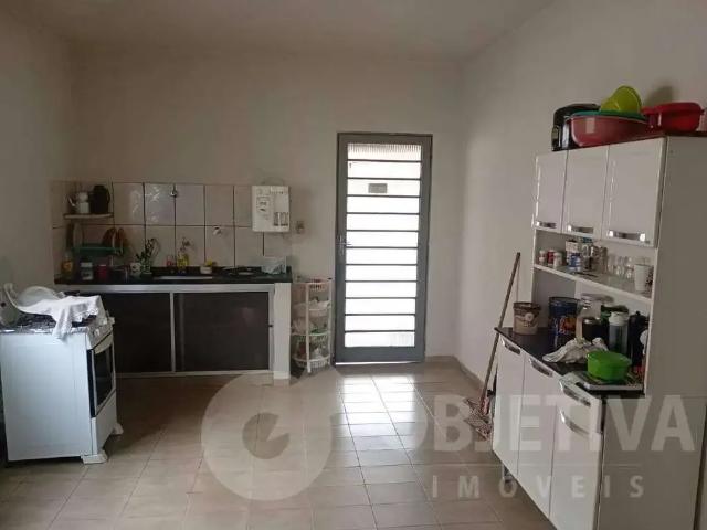 Casa / Sobrado para Venda em Uberlândia/MG Residencial Gramado 3 Quartos