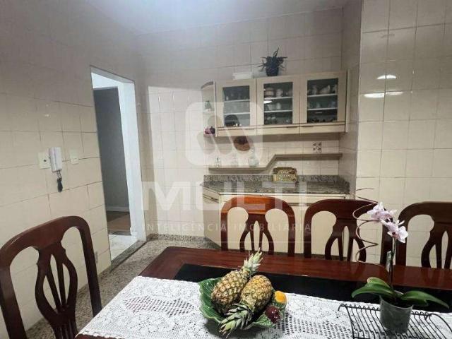 Casa / Sobrado para Venda em Uberlândia/MG Residencial Gramado 3 Quartos