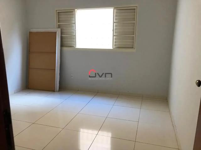 Casa / Sobrado para Venda em Uberlândia/MG Tubalina 3 Quartos
