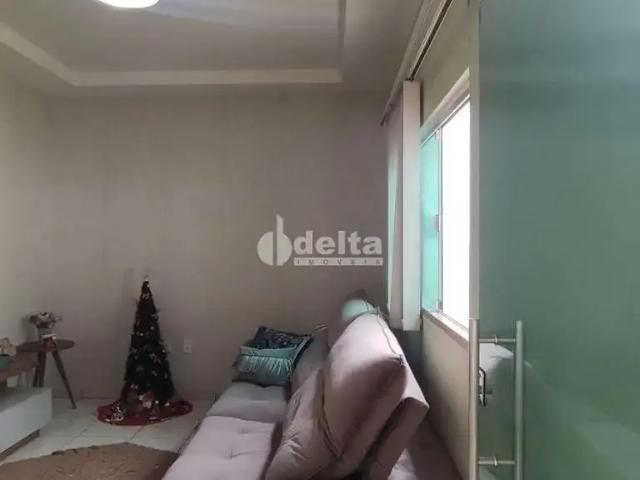 Casa / Sobrado para Venda em Uberlândia/MG Tubalina 3 Quartos