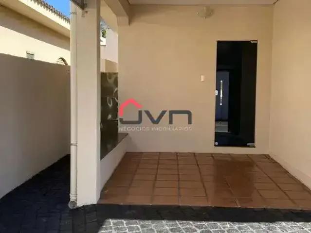 Casa / Sobrado para Venda em Uberlândia/MG Tubalina 3 Quartos