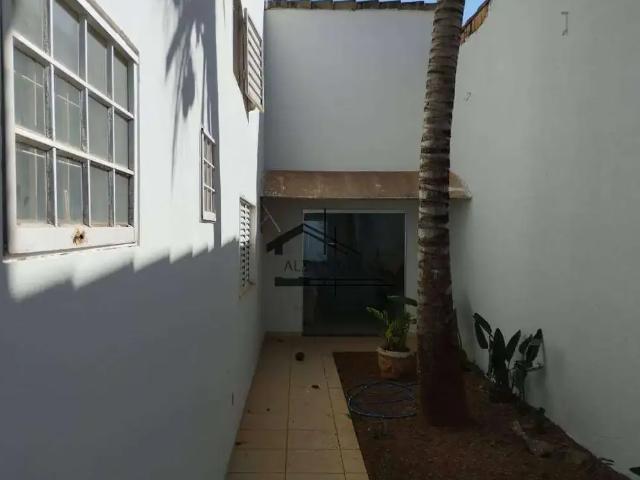 Casa / Sobrado para Venda em Uberlândia/MG Tubalina 2 Quartos