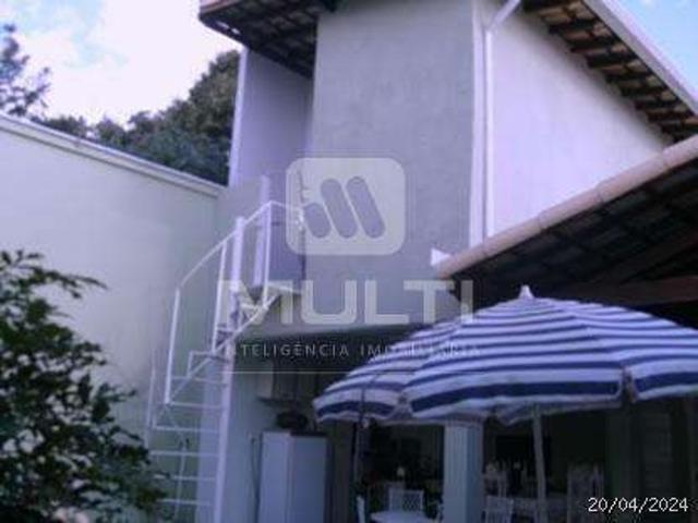 Casa / Sobrado para Venda em Uberlândia/MG Umuarama 3 Quartos