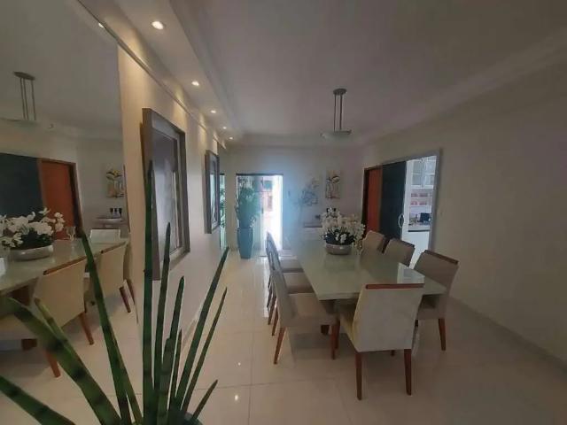 Casa / Sobrado para Venda em Uberlândia/MG Vigilato Pereira 4 Quartos