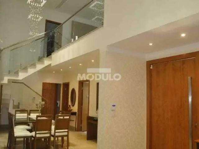 Casa / Sobrado para Venda em Uberlândia/MG Vigilato Pereira 3 Quartos