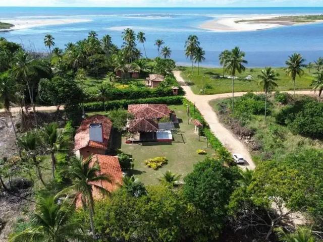Casa / Sobrado para Venda em Una/BA Pedras de Una 6 Quartos