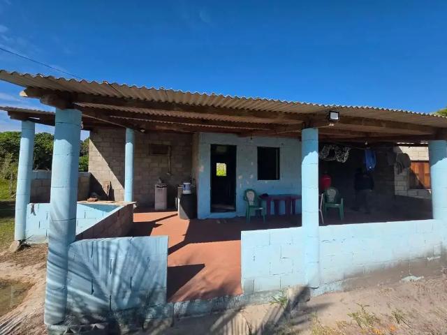 Casa / Sobrado para Venda em Una/BA Pedras de Una 3 Quartos