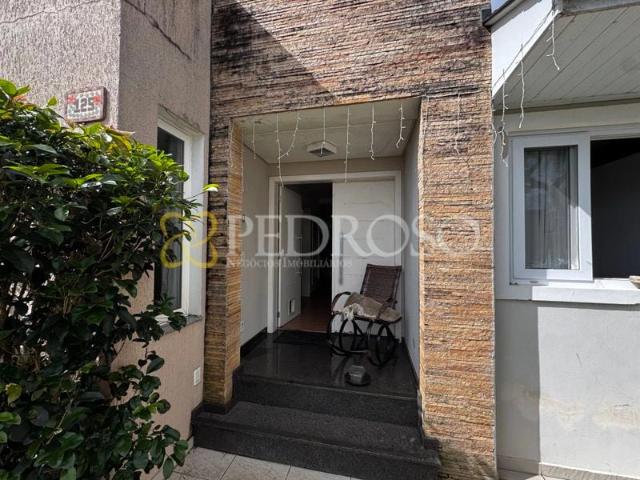 Casa / Sobrado para Venda em União da Vitória/PR Centro 4 Quartos