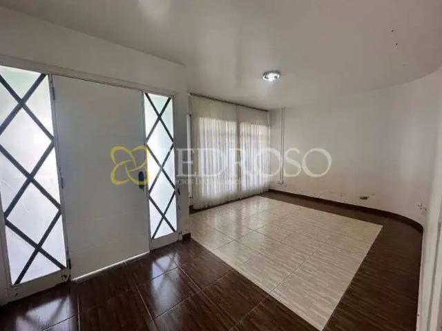 Casa / Sobrado para Venda em União da Vitória/PR São Bernardo 4 Quartos