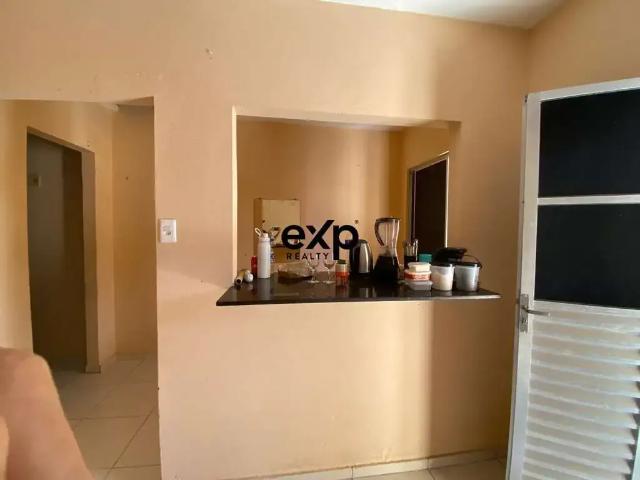 Casa / Sobrado para Venda em Valença/BA Centro 2 Quartos