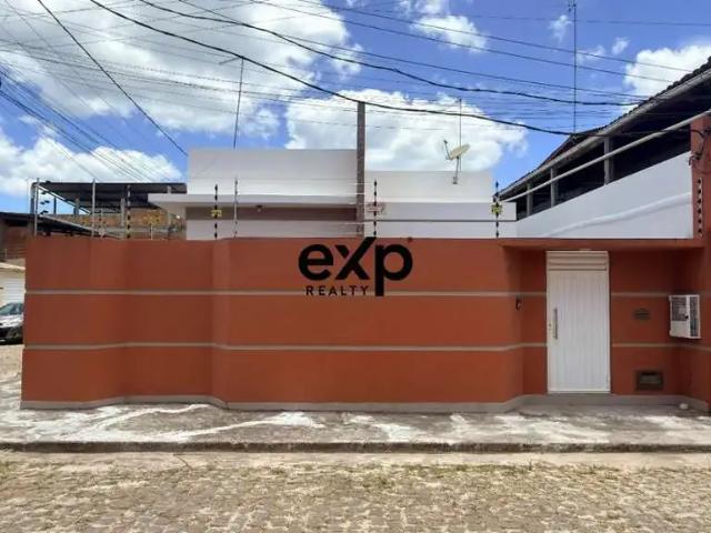 Casa / Sobrado para Venda em Valença/BA Graça 3 Quartos