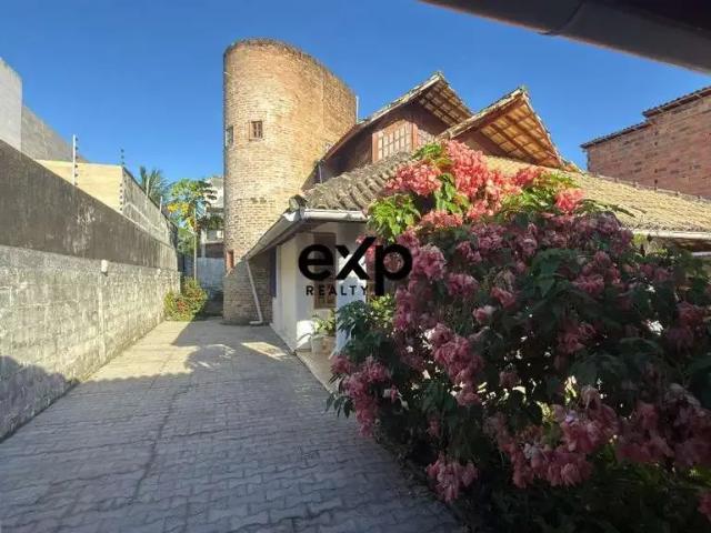 Casa / Sobrado para Venda em Valença/BA Guaibim 4 Quartos