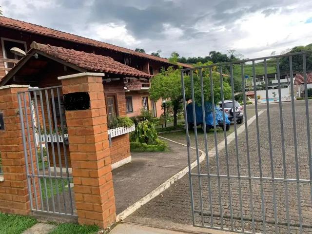 Casa / Sobrado para Venda em Valença/RJ Conservatória 3 Quartos