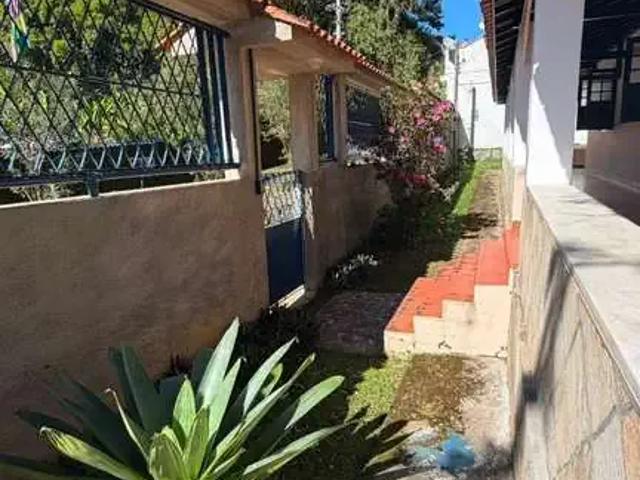 Casa / Sobrado para Venda em Valença/RJ Benfica 4 Quartos