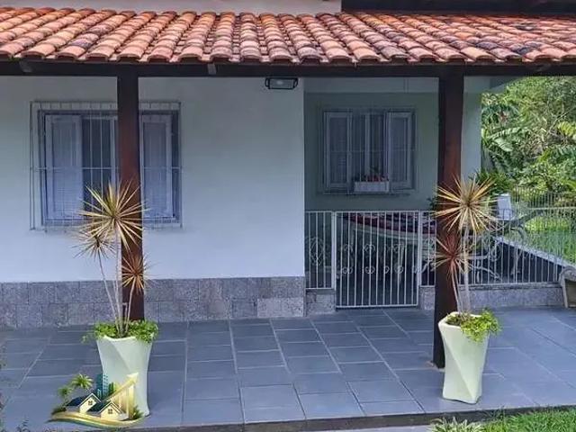 Casa / Sobrado para Venda em Valença/RJ São Francisco 4 Quartos