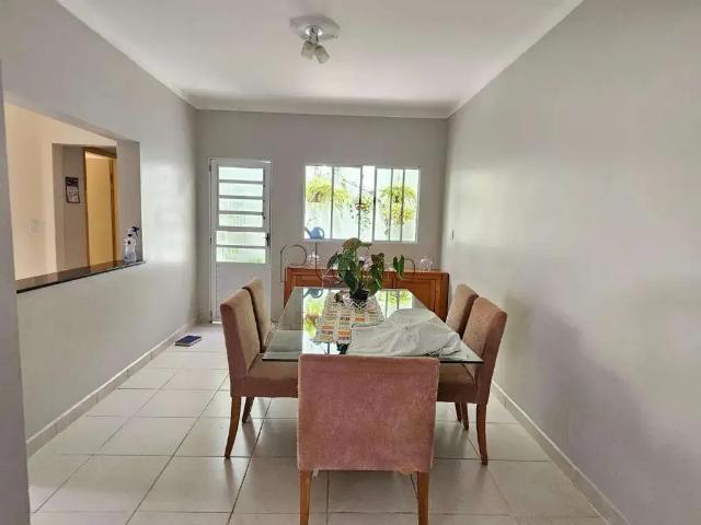 Casa / Sobrado para Venda em Valinhos/SP Bela Vista 3 Quartos