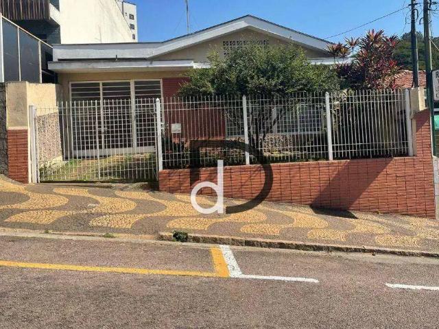 Casa / Sobrado para Venda em Valinhos/SP Centro 3 Quartos