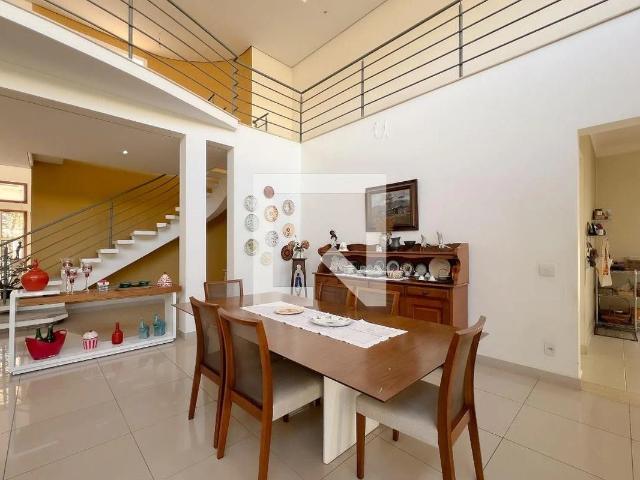 Casa / Sobrado para Venda em Valinhos/SP Chácaras São Bento 4 Quartos