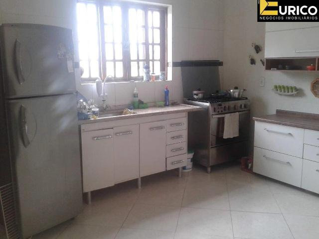 Casa / Sobrado para Venda em Valinhos/SP Colina dos Pinheiros 4 Quartos
