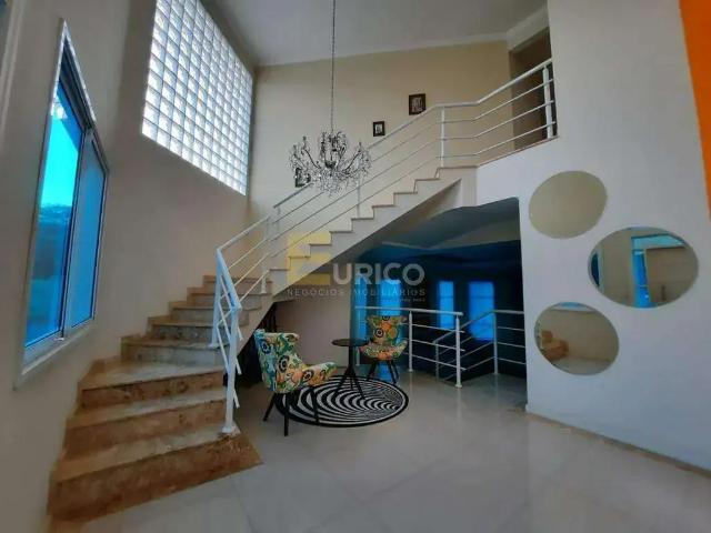 Casa / Sobrado para Venda em Valinhos/SP Condomínio Zurich Dorf 4 Quartos