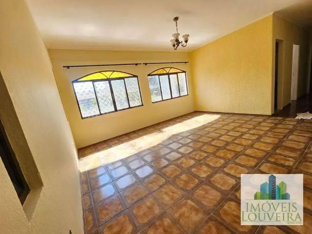Casa / Sobrado para Venda em Valinhos/SP Jardim Bela Vista 5 Quartos