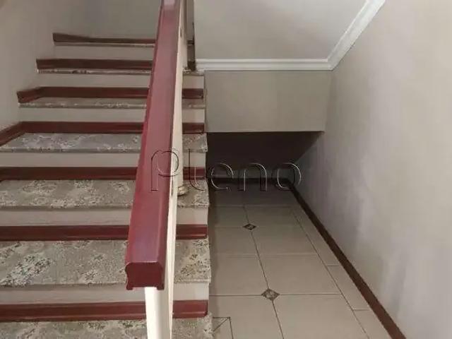 Casa / Sobrado para Venda em Valinhos/SP Jardim Celani 4 Quartos