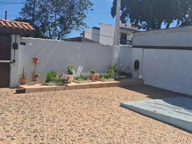 Casa / Sobrado para Venda em Valinhos/SP Jardim das Vitórias Régias 2 Quartos