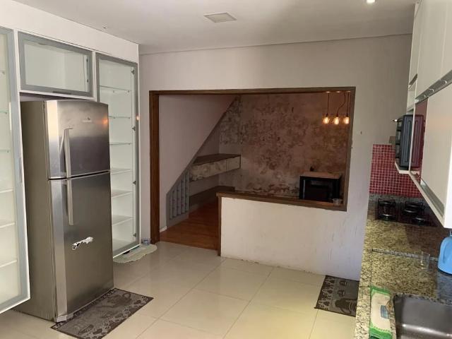 Casa / Sobrado para Venda em Valinhos/SP Jardim dos Manacás 1 Quartos