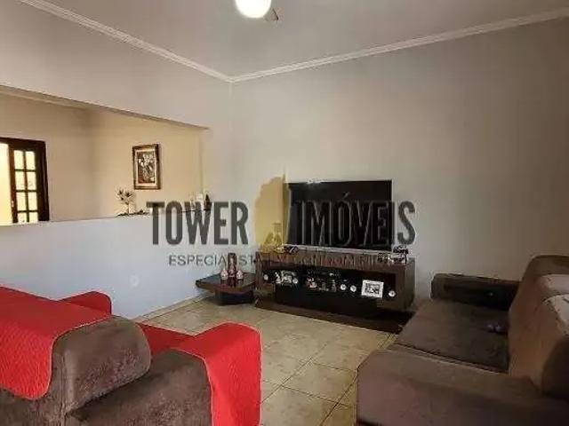 Casa / Sobrado para Venda em Valinhos/SP Jardim dos Manacás 3 Quartos