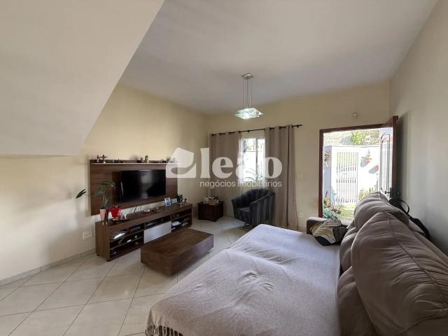 Casa / Sobrado para Venda em Valinhos/SP Jardim Maria Ilydia 3 Quartos