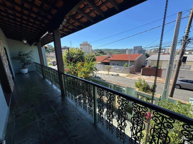 Casa / Sobrado para Venda em Valinhos/SP Jardim Monte Verde 3 Quartos