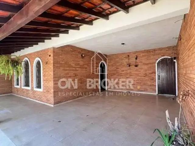 Casa / Sobrado para Venda em Valinhos/SP Jardim Paulista 3 Quartos