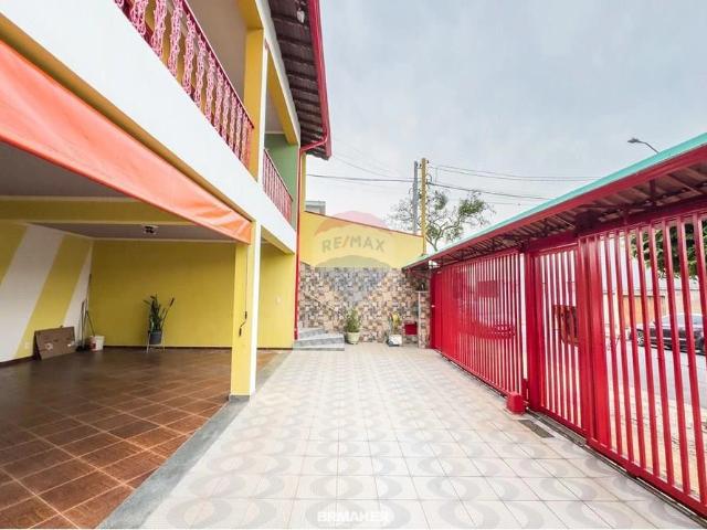 Casa / Sobrado para Venda em Valinhos/SP Jardim Pinheiros 3 Quartos