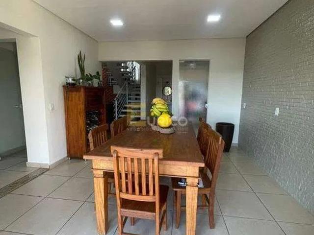 Casa / Sobrado para Venda em Valinhos/SP Jardim Pinheiros 3 Quartos