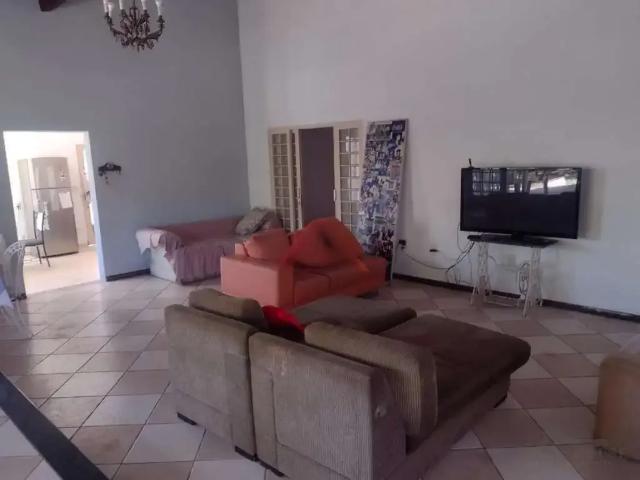 Casa / Sobrado para Venda em Valinhos/SP Jardim Pinheiros 3 Quartos