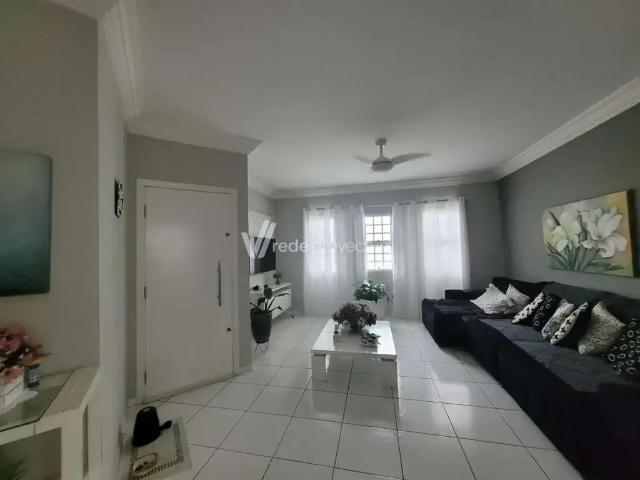 Casa / Sobrado para Venda em Valinhos/SP Jardim Recanto dos Pássaros II 3 Quartos