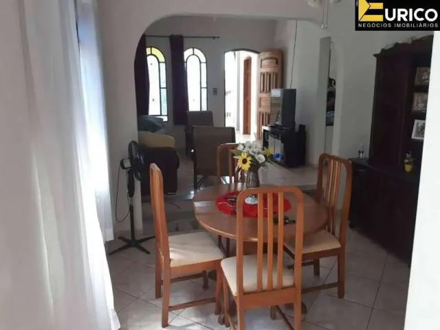 Casa / Sobrado para Venda em Valinhos/SP Jardim Ribeiro 3 Quartos