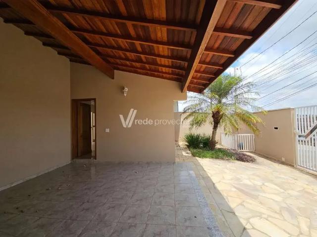 Casa / Sobrado para Venda em Valinhos/SP Jardim Santa Helena 3 Quartos