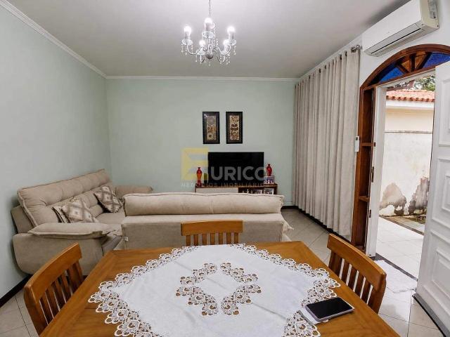 Casa / Sobrado para Venda em Valinhos/SP Jardim Santana 3 Quartos