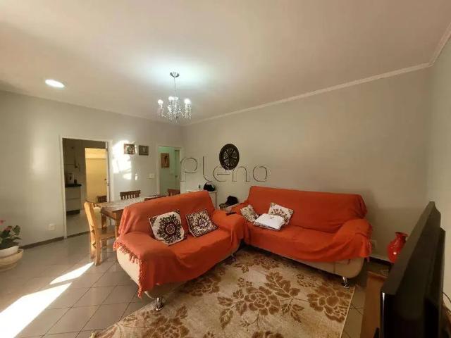 Casa / Sobrado para Venda em Valinhos/SP Jardim Santana 3 Quartos