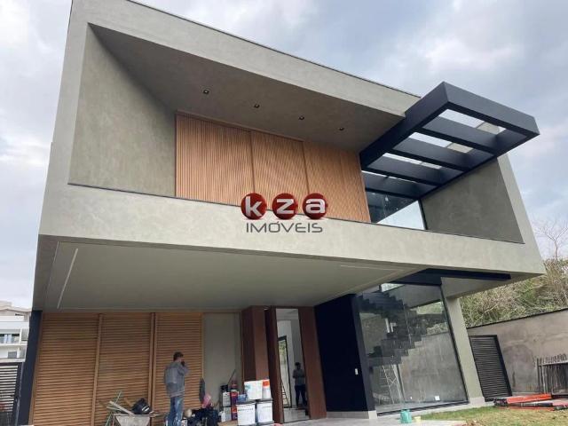 Casa / Sobrado para Venda em Valinhos/SP Joapiranga 3 Quartos